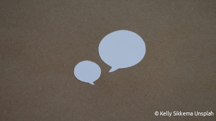 Dialecten door prof. Roxane Vandenberghe